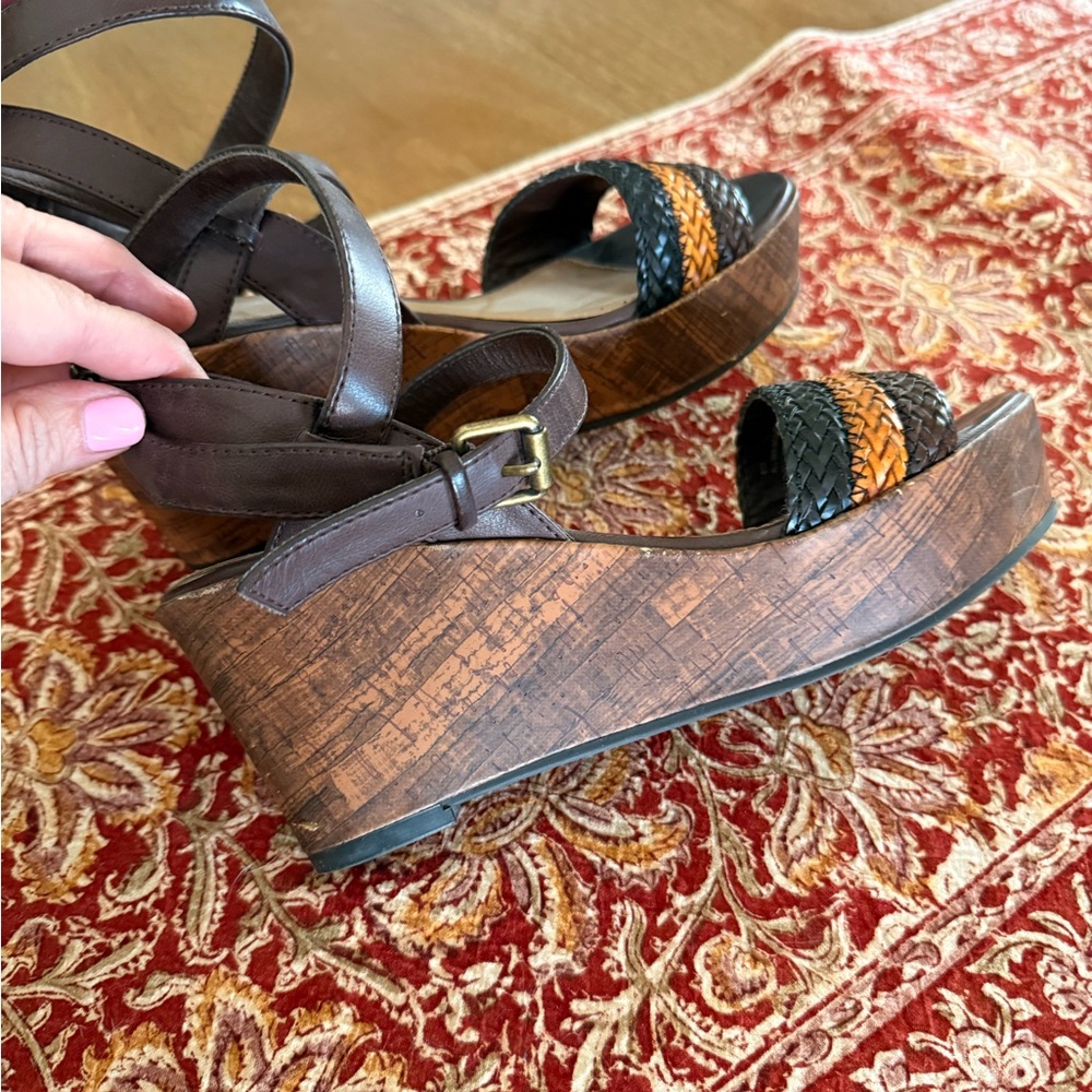 Brown and Orange Woven Sandals - Picture 4 of 9